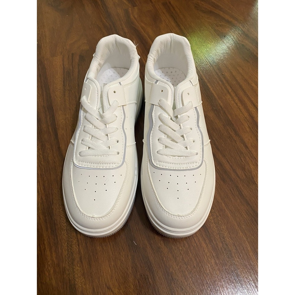 PrettyLittleThing NWT White Contrast Sole Chunky Platform Trainers US Size 10 - Picture 3 of 6